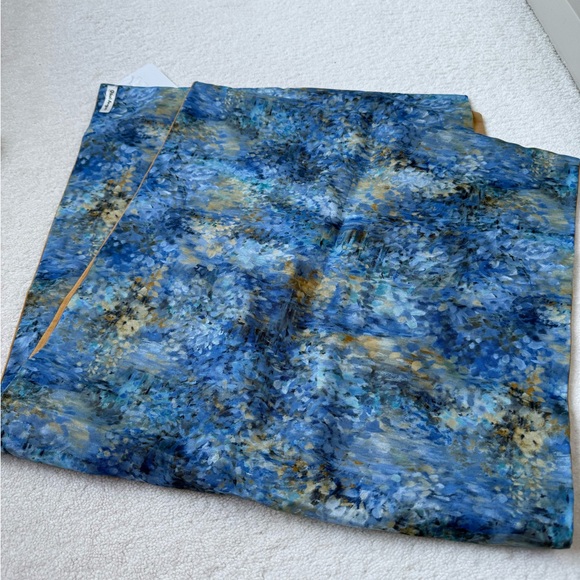 Blue and Gold Scarf - Picture 4 of 5